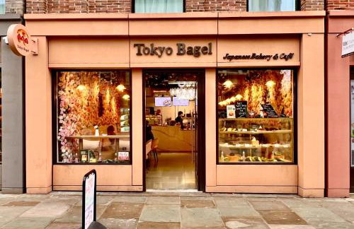 Exceptional 2-Floor Central London Escape - Sleeps Up to 10 with Skyline Terrace - Foto 12