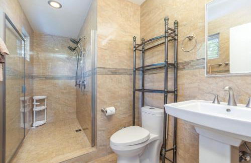 Fern Grotto Inn - Foto 132