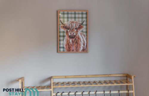 Large 4BR - Ideal Long Stays - Parking - Fast WiFi - Foto 30