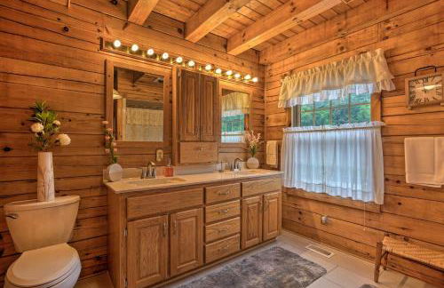 Pet-Friendly Canton Cabin with Porch and Grill! - Foto 14
