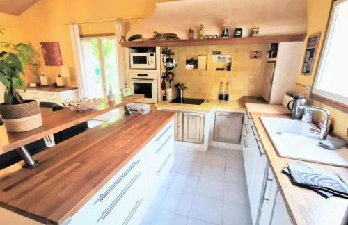 BELLE VILLA Piscine 120 m2, 8 pers, 3 belles chambres Près d'Aix-en-Provence - Foto 27