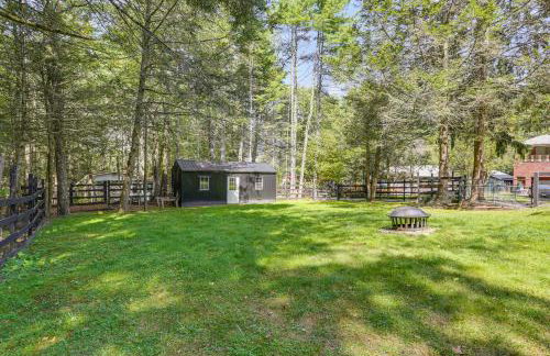 Walk to Mohican Lake: Catskills Getaway w/ Dock! - Foto 31