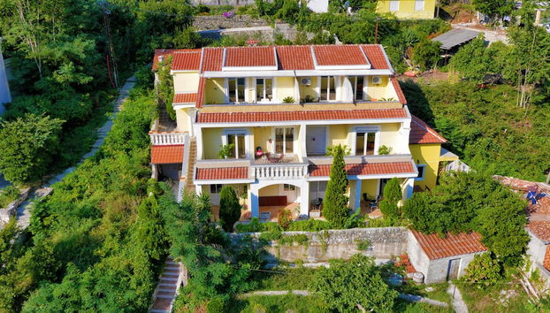 Entrada (vista interior)