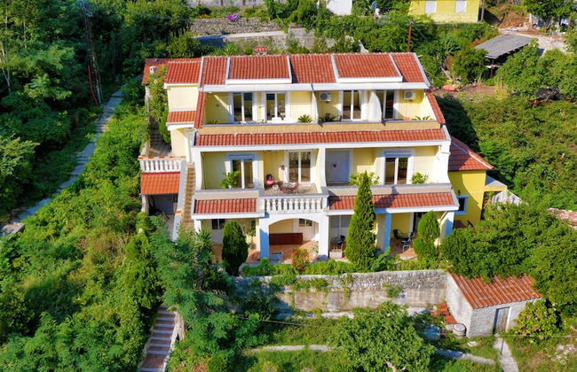 Apartments Bella Vista - Photo 2