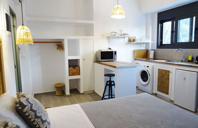 Callas Residence - Photo 1