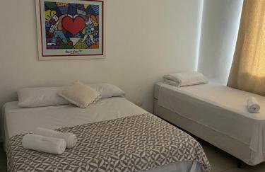 Casa com Piscina, Churrasqueira e Quartos amplos - Foto 41