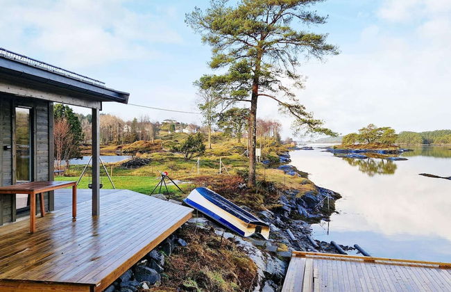 6 Person Holiday Home in Lindas - Foto 1