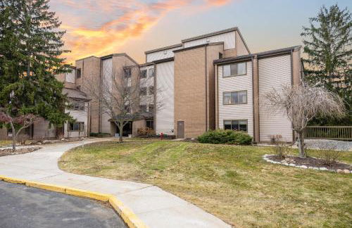 Lakeview Golf Retreat 1BDR Condo at Resort 5057 - Photo 5