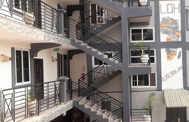 Lovely 2-bedroom and 2 Bathroom Apartment - Photo 13