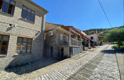 Sofia’s House - Photo 25