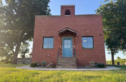 Hot Tub, 5BR2BTH in Guthrie, OK- Near EdmondOKC - Photo 52