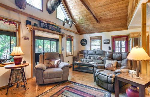 3 Mi to Table Rock Lake Cabin with Fire Pit! - Foto 4