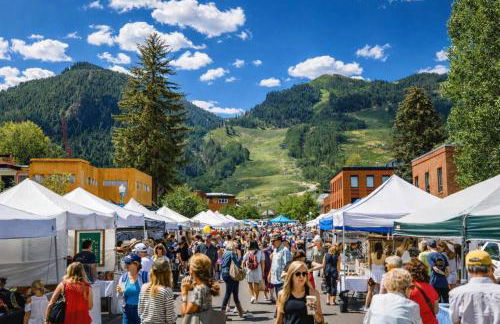 New Listing 2BR 2BA Condo - Mountain Views - Foto 63