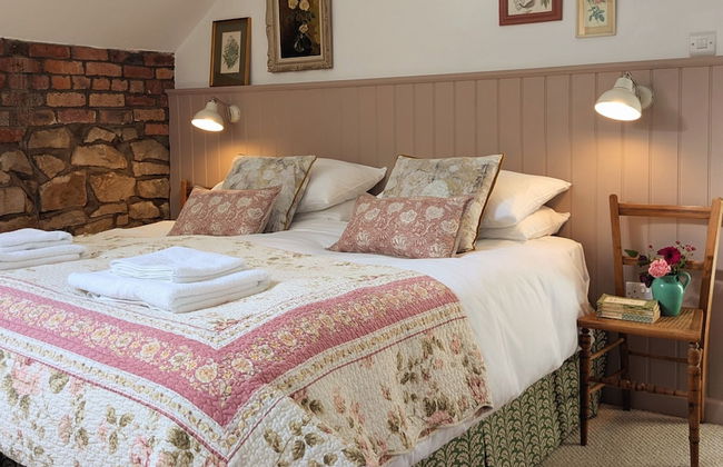 Little Underhill - Foto 2