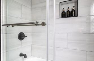 Luxury Short and Midterm Hyde Park Getaway - Photo 66