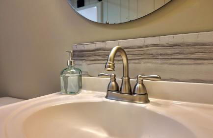 Private Lake waterfront 8 min to skiing - Foto 15