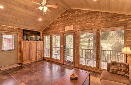 Heber Springs Cabin with Deck and River Views! - Foto 8