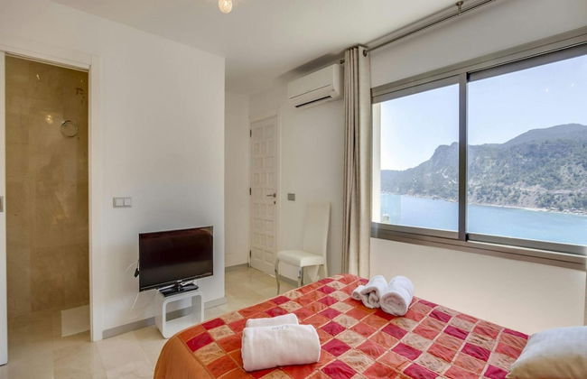 Tranquil San Jose Villa with 6 Bedrooms 1045 - Photo 3