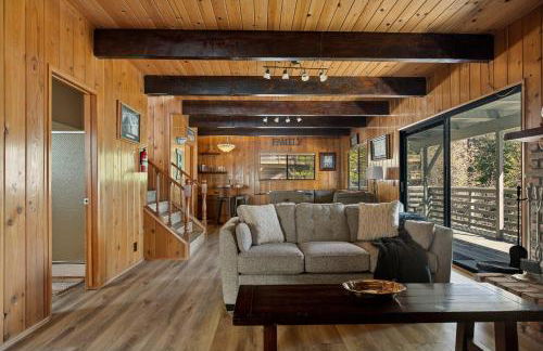 Pine Oaks Cabin - Foto 29