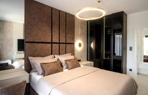 Luxury Villa Vesper- Heated Pool, Hot Tub, Rooftop terrace, Gym - Foto 45