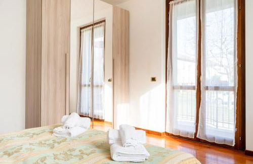 GuestHost - Casa del Giardino Apt with Shared Patio - Photo 24