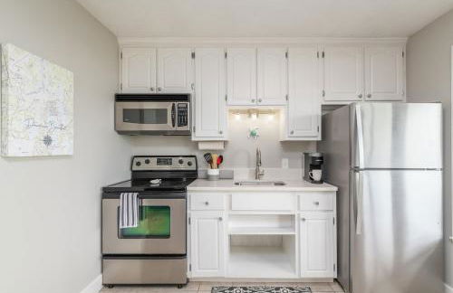 Beaufort's Blue Heron Hideaway on Battery Creek - Foto 6