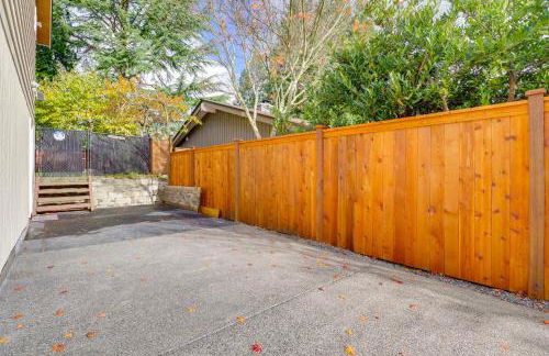 The Salty Hawk Hideaway - Chic Washington ADU - Foto 22