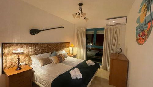 Traveler's Beach Apartment with sea view, free coffee & parking - Photo 3