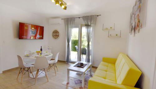 Relaxing holiday home with shared pool - Foto 3