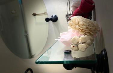 IreneHouse Victorian INN - Photo 23