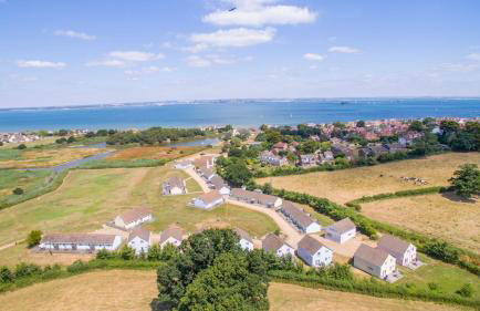 Seaview Holidays - Salterns Village - Photo 5