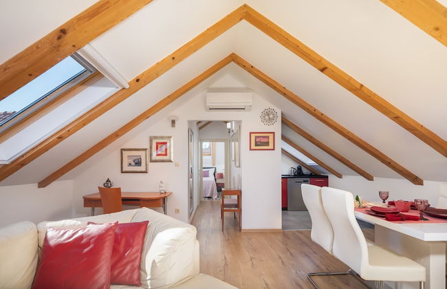 Romantic apartment in the attic - Foto 1