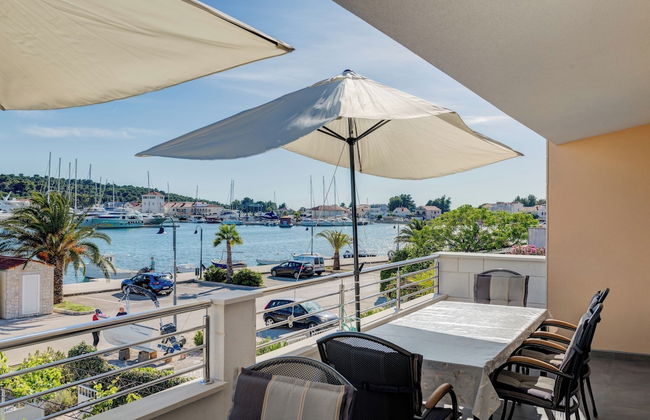 Seafront apt With Terrace, 4 Bedrooms and Mooring - Foto 41