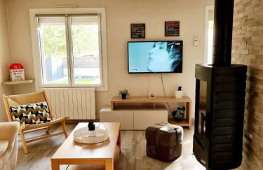 Le Donjon charmant gîte avec jardin et terrasse proche du Puy duFou - Photo 16