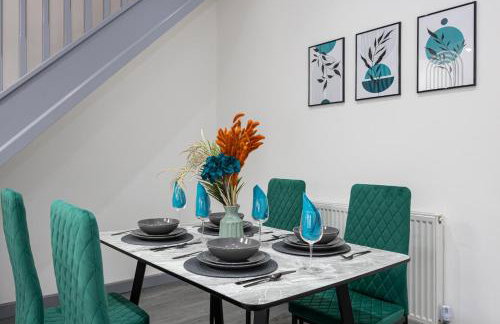 Bolton 2BR Cinema House, Free Parking, Fast WiFi, Comfortable Stay - Foto 18