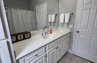 Beach Days, Nightlife Nights, East End of PCB - Foto 44