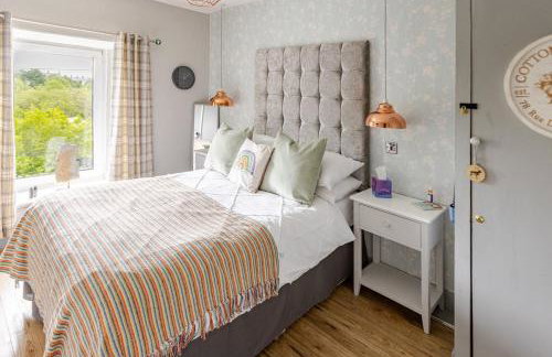 Zipworld Waterfalls Eryri Dogs Welcome 3 Bed sleeps 5 - Foto 10