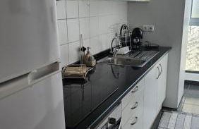 Serenity Apartment - Free Parking - Foto 19