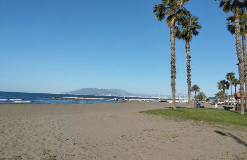 Apartamento Alhóndiga El Palo - Photo 23