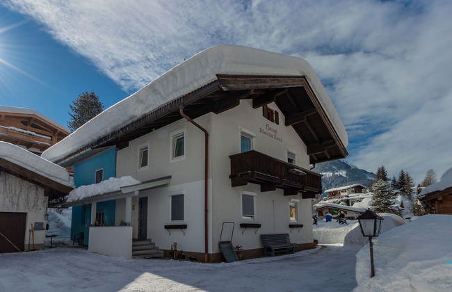 Apartment in Tirol With Private Garden - Photo 1