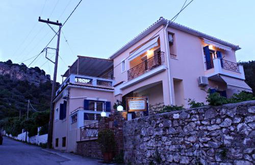 Koukounaries Apartments Limni - Photo 20