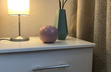 No2 TOP Apartment4YOU - 3 Zimmer, 1-6 Pers, Saarbrücken - Jägersfreude Saarbruecken - Foto 3