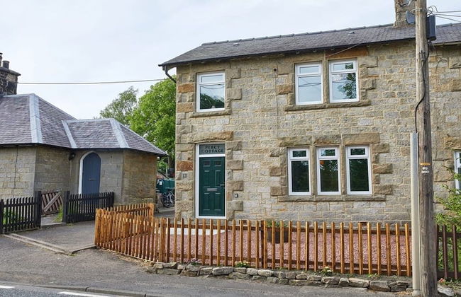 Host Stay Percy Cottage - Photo 11