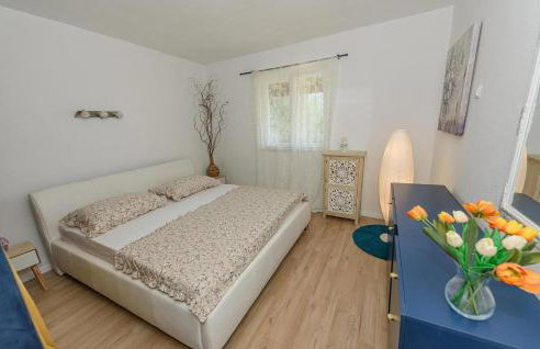 1 Bedroom Lovely Home In Bobovisca - Foto 16