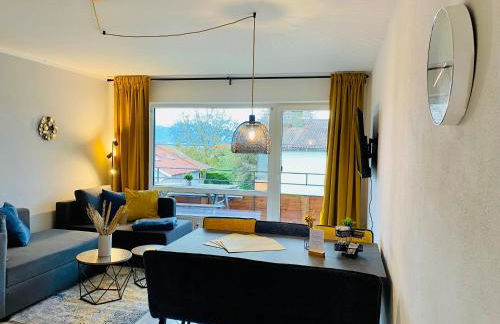Belisima Apartments I Ferienwohnung Rimsting - Krautinsel I Chiemsee I Modern mit Seeblick I 2 Balkone I 2 Schalfzimmer I Waschmaschine I Parkplatz I Nähe Bäcker - Foto 19