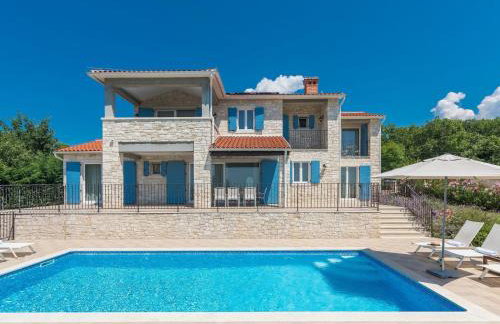 Holiday Home Romantische Villa mit Meerblick- Pool und Jacuzz by Interhome - Foto 5