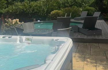 Luxury Home, spectacular grounds, pool & hot tub - Foto 37