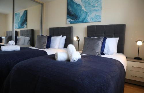 Spacious home with office and double driveway & FREE Wifi By ULTIMATE HOMES AWAY - Foto 27