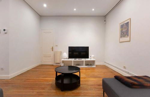 Amplio Apartamento en Casco Viejo - Corazón de Bilbao - Foto 36
