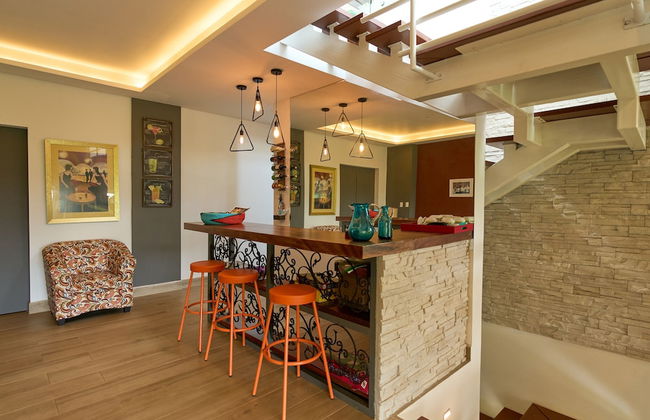 Luxury Hillside Estate at Nativa Resort by RedAwning - Foto 19